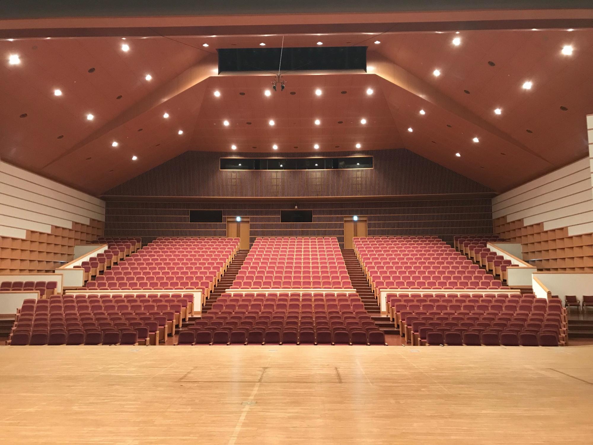 大ホール2
