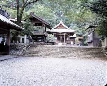 小國神社と対をなす天宮神社の外観画像