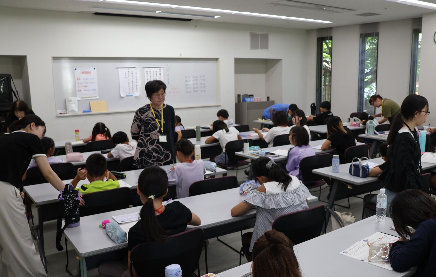 令和7年度学習支援寺子屋の様子