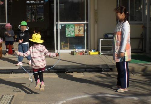 縄跳び見てて1