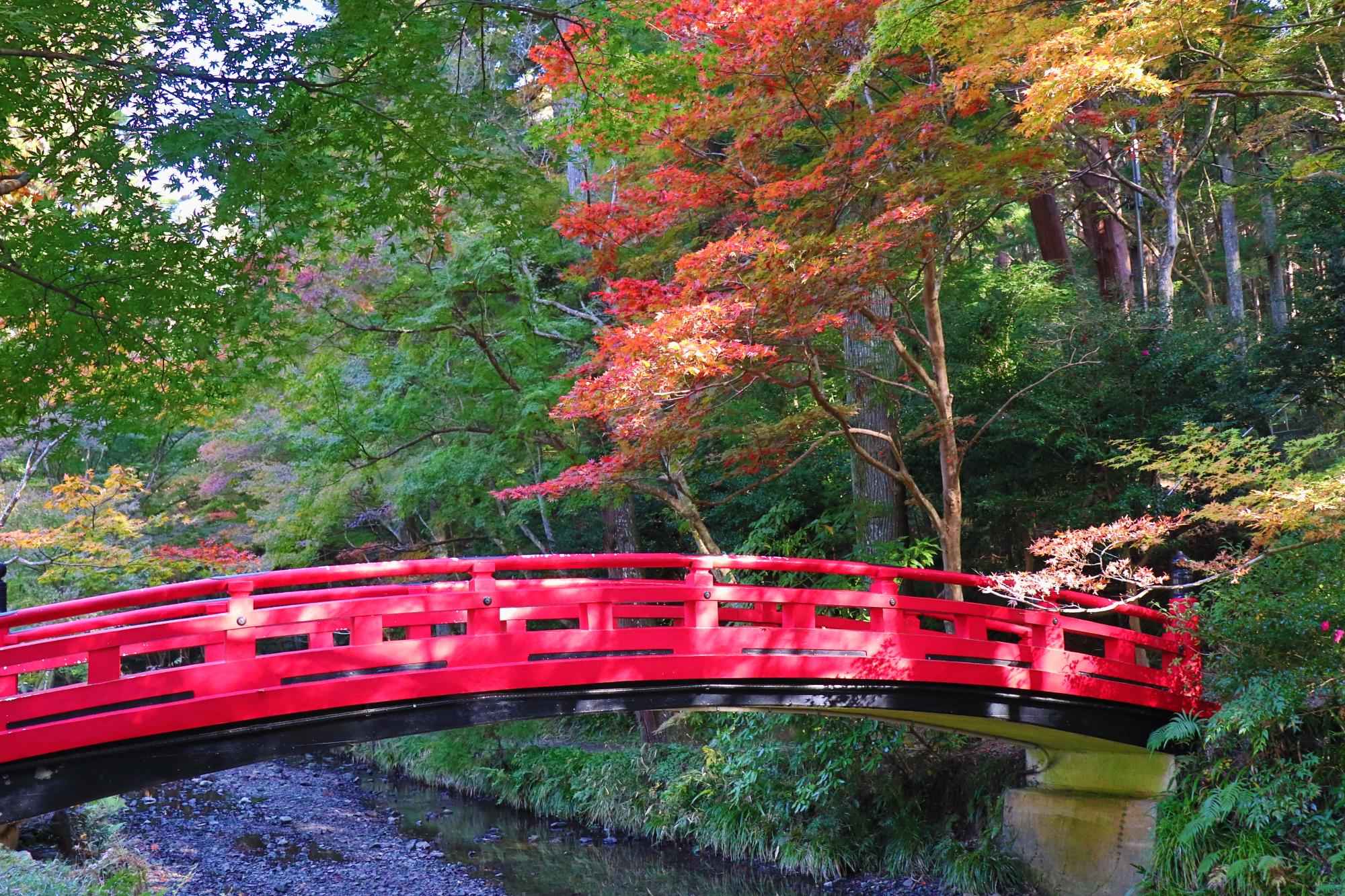 小國神社